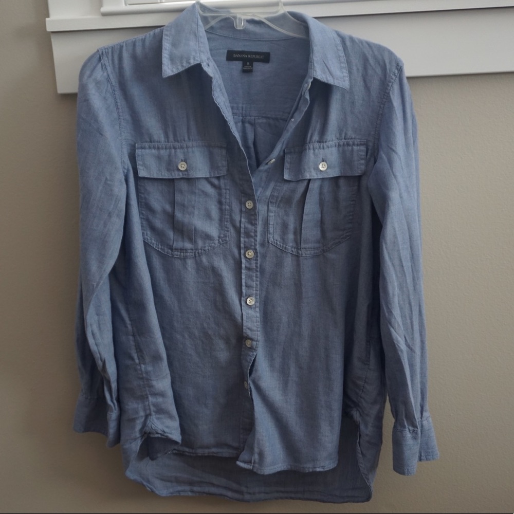 Small Banana Republic Blue Button Down Shirt